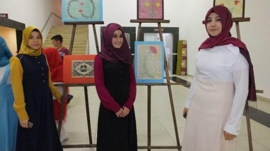 Burhaniye&rsquo;de Tezhip Ve Ebru Sergisi