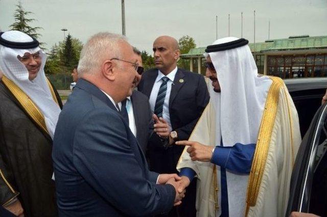 Suudi Kral Türkiye’den Ayrıldı