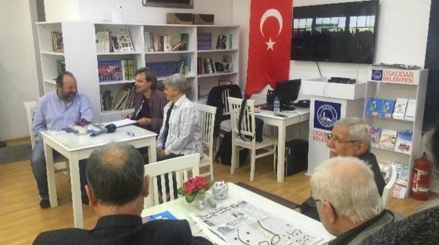 Alman Şair, Şiirlerini &Uuml;sk&uuml;darlılar İ&ccedil;in Okudu