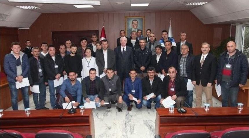 İlk Diplomalı Sokak Hayvanı G&ouml;revlileri