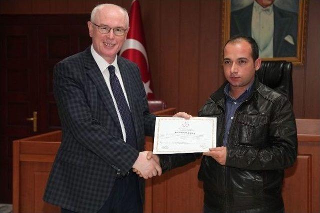 İlk Diplomalı Sokak Hayvanı Görevlileri