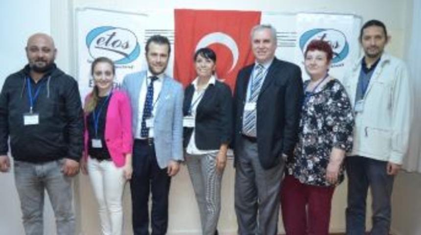 15 Nisan D&uuml;nya Sanat G&uuml;n&uuml;