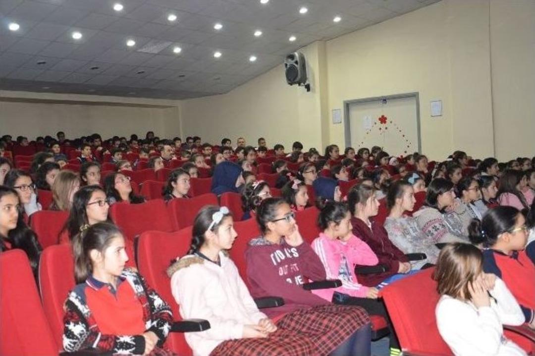 &Ouml;zel Sultan Alparslan&rsquo;da Ger&ccedil;eği Aratmayan Tatbikat