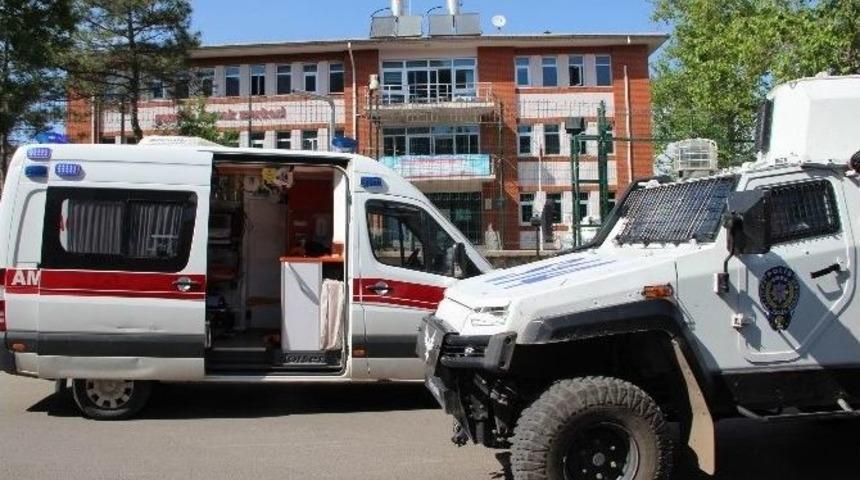 Gen&ccedil;lik Merkezine Eyp&rsquo;li Saldırı: 1 Yaralı