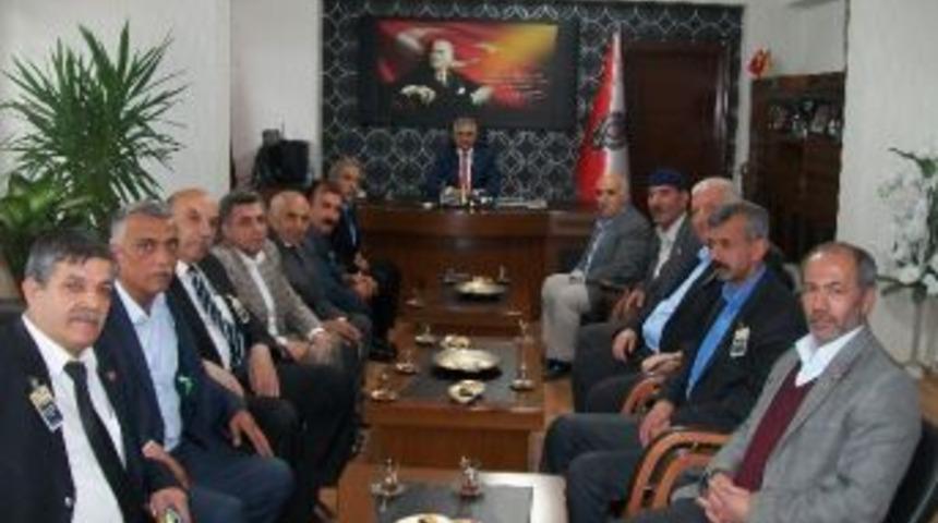 Muhtarlar, İl Emniyet Müdürünü Ziyaret Etti