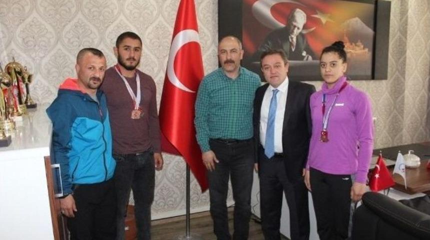 G&uuml;reşte Ağrı Başarısı