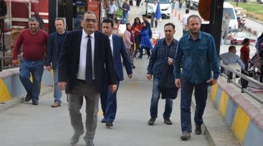 Yanlış Bomba İhbarı Y&uuml;z&uuml;nden Pazar Yeri Boşaldı