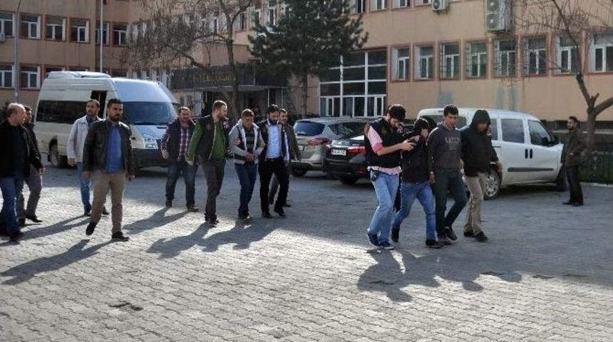 6 Ter&ouml;riste 61 Yıla Kadar Hapis Cezası