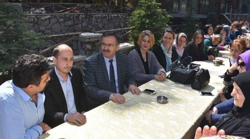 Kosgeb Kursiyerleri Veda Pikniği D&uuml;zenledi