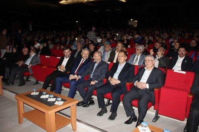 Kayseri Kız İmamhatip Lisesi’nden ’kutlu Doğum’ Programı