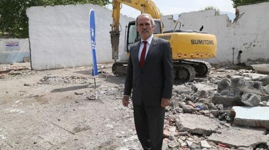 İstanbul Caddesi&rsquo;nde D&ouml;n&uuml;ş&uuml;m Başladı