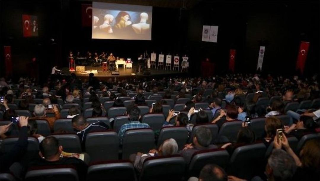 "efendisi Olmayan Kadınlar", Maltepelilerle Buluştu