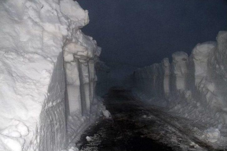 Doğuda Karla Mücadele Sürüyor G4