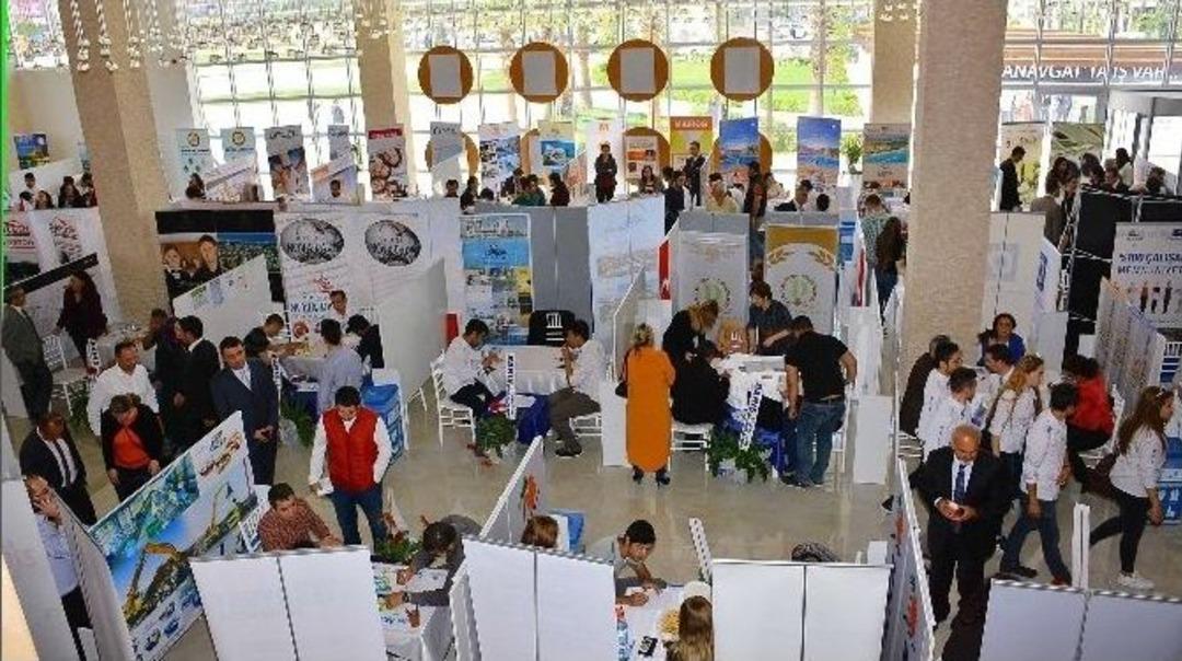 İş&ccedil;i Ve İşveren Fuarda Buluştu