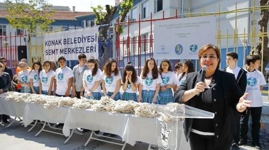 Konak’ta Naylon Poşete Karşı Bez Torba