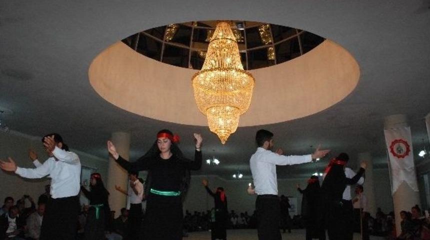 Gen&ccedil;ler Cemevinde Bir Araya Geldi