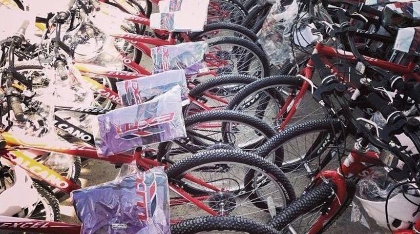 Veloturk, Zonguldak&rsquo;ta 215 &Ouml;ğrenciye Bisiklet Hediye Edecek