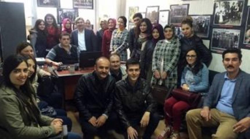 Aday &Ouml;ğretmenler Fotoğraf M&uuml;zesi&rsquo;ni Gezdi