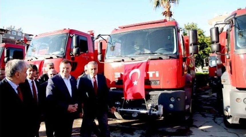 Hatay B&uuml;y&uuml;kşehir Belediyesi 14 İtfaiye Aracı Aldı