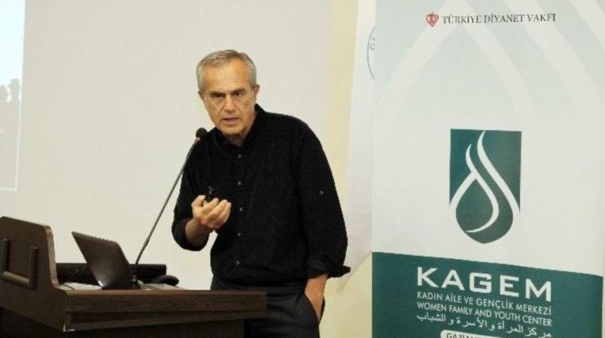 &Uuml;nl&uuml; Psikiyatrist Mustafa Merter Tdv Kagem Gaziantep Şubesinin Konuğu Oldu