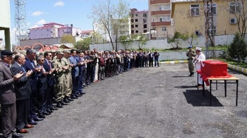 Kağızman Şehidini Uğurladı