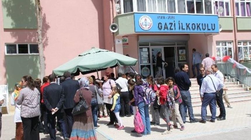 Didim Gazi Ortaokulu&rsquo;nda Keşkek G&uuml;n&uuml;ne Yoğun İlgi