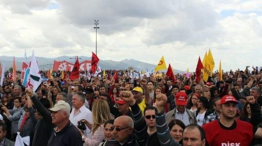 İzmir 1 Mayıs&rsquo;ı G&uuml;ndoğdu&rsquo;da Kutlayacak