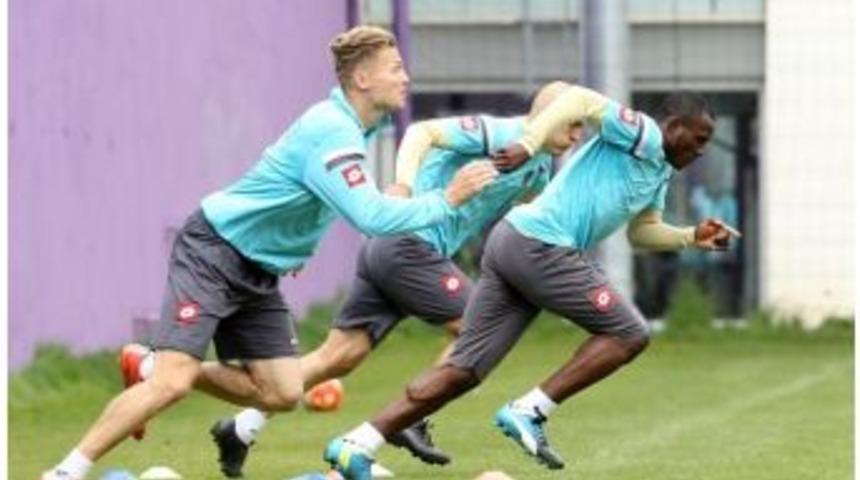 Osmanlıspor, &Ccedil;aykur Rizespor Ma&ccedil;ı Hazırlıklarını Tamamladı