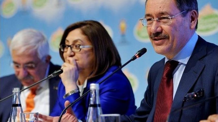 Ak Parti 5. Yerel Y&ouml;netimler Sempozyumu