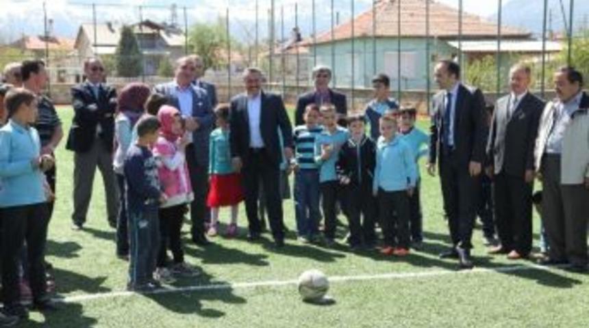 Seydişehir Belediyesi&rsquo;nden Spor Sahası