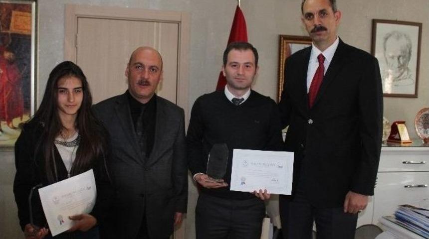 Iğdır G&uuml;zel Sanatlar Lisesi Dereceyle D&ouml;nd&uuml;