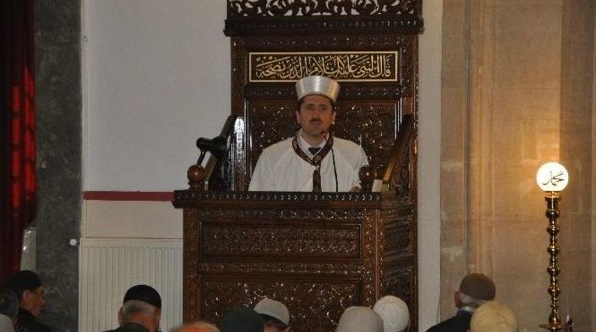 Boz&uuml;y&uuml;k&rsquo;te Kutlu Doğum Aşı Dağıtıldı