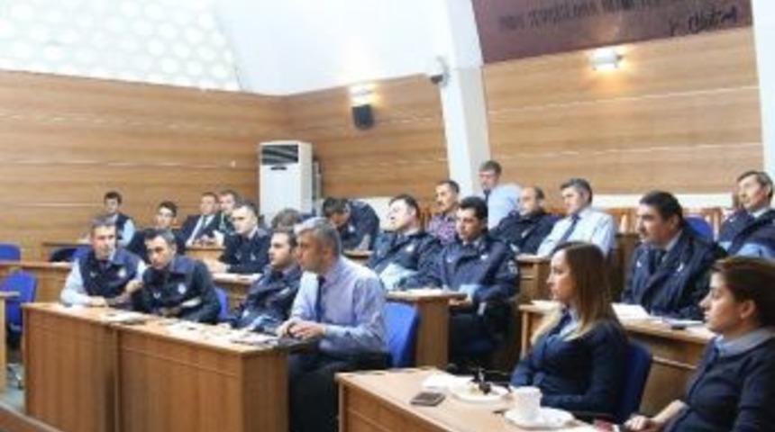 Bolu Belediyesi Zabıta Ekipleri Eğitiliyor