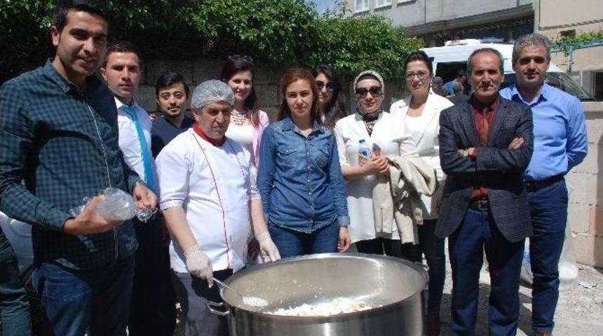 Park Hospital&rsquo;den Kutlu Doğum Pilavı