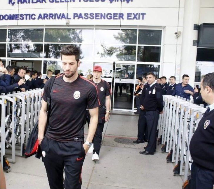 Antalya’da Galatasaray’a Sönük Karşılama G4