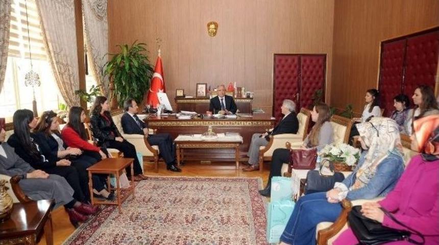 Stajyer &Ouml;ğrencilerden Bilecik Valisi Ahmet Hamdi Nayir&rsquo;e Ziyaret