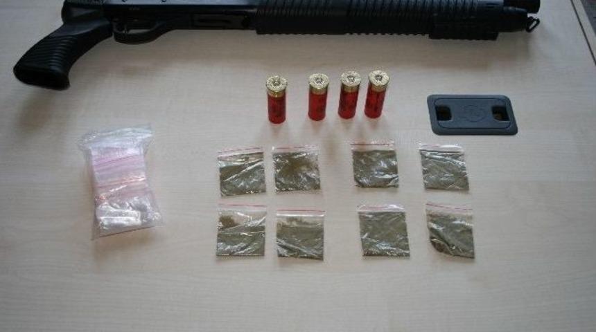 Edirne&rsquo;de Uyuşturucu Operasyonunda 2 Tutuklama