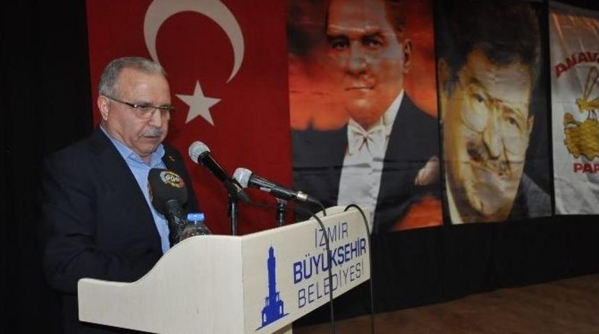 8. Cumhurbaşkanı Turgut &Ouml;zal, &Ouml;l&uuml;m&uuml;n&uuml;n 23. Yılında İzmir&rsquo;de Anıldı