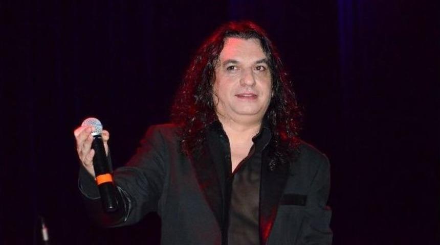 Be&uuml;&rsquo;de G&ouml;khan Kırdar R&uuml;zgarı