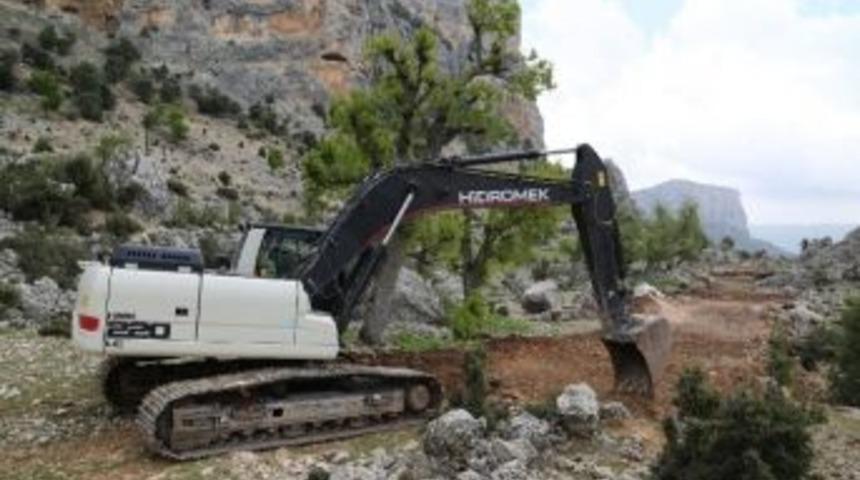 Erdemli &Ccedil;amlı-karafrenk Yolu 9 Kilometreye İndi