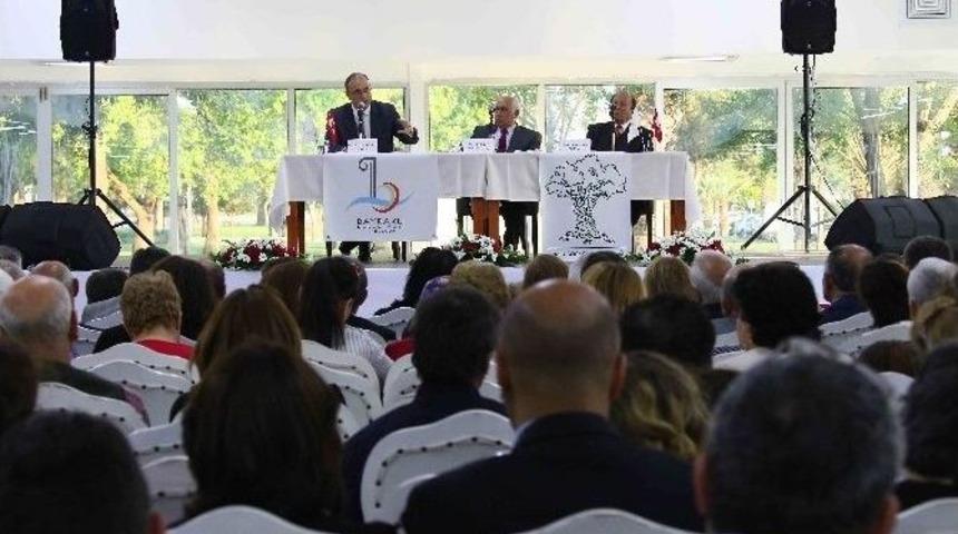 Bayraklı’da Mülteci Sorunu Ele Alındı