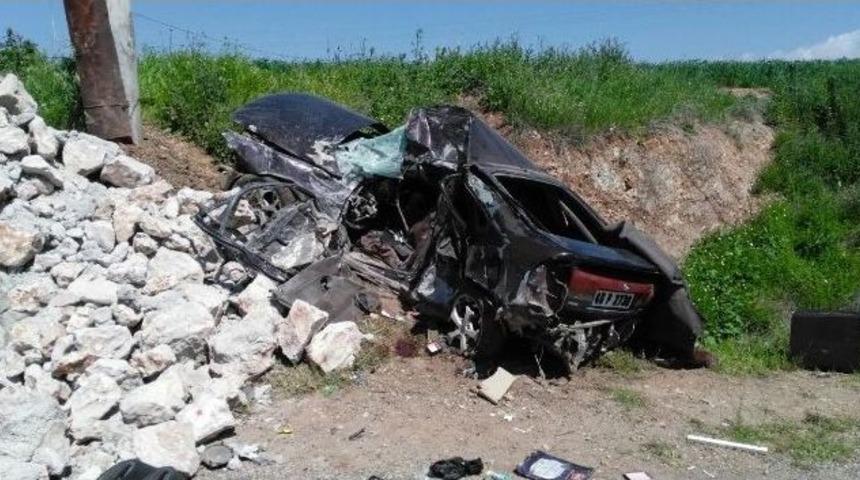 Kahramanmaraş&rsquo;ta Kaza: 2 &Ouml;l&uuml;, 2 Yaralı