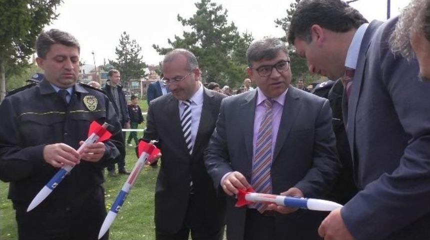 Beyşehir&rsquo;deki Şenlikte Roketler U&ccedil;uruldu