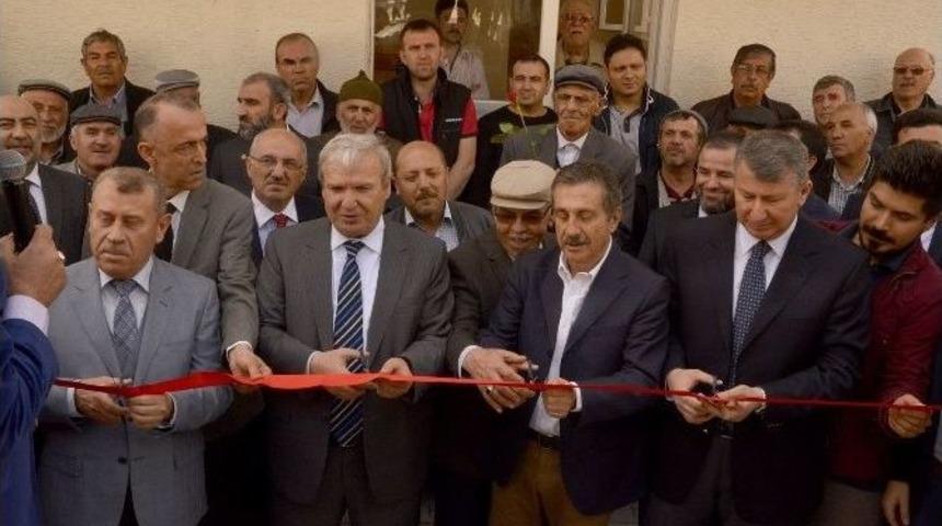 Yeniden Yapılan Yayla Camii İbadete A&ccedil;ıldı