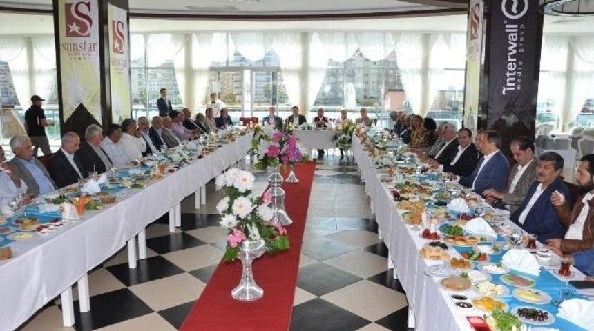 Alanya&rsquo;da Belediye Başkanları &Uuml;&ccedil;&uuml;nc&uuml; Kez Bir Araya Geldi