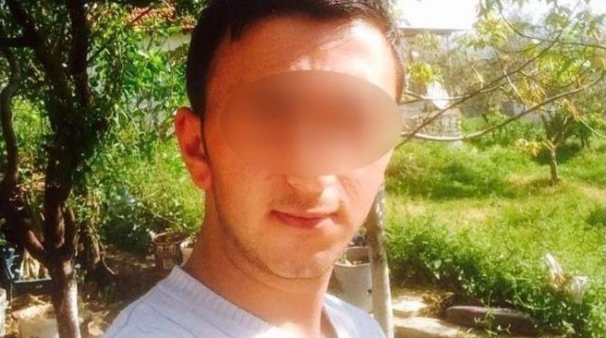 Gen&ccedil; Kızı Boğazına Bı&ccedil;ak Dayayıp Ka&ccedil;ırdı