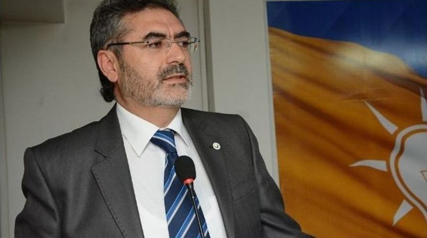 Ak Parti Afyonkarahisar İnsan Hakları Başkanlığı Tarafından "yeni Türkiye De İnsan Hakları" Konulu Konferans Düzenlendi