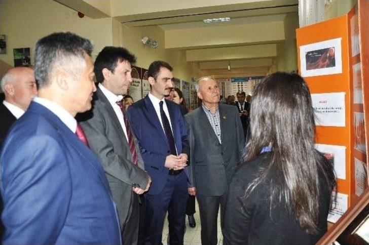 Gediz Fen Lisesi’nde Tübitak Bilim Fuarı Sergisi G1