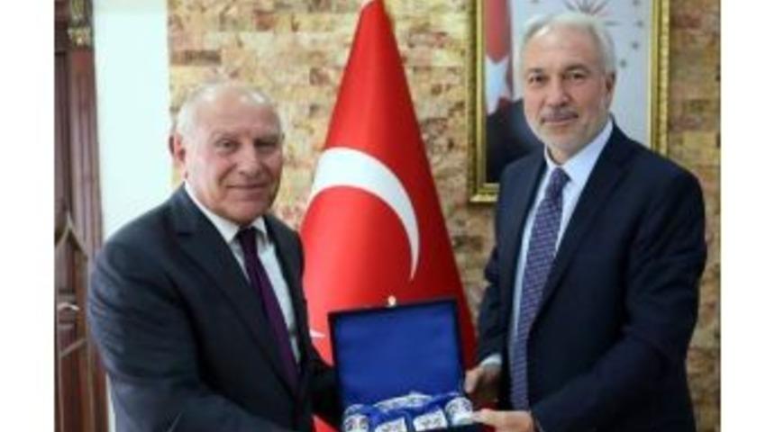 Tapu Sicil M&uuml;d&uuml;r&uuml; Ali Serdar Yaş Haddinden Emekli Oldu