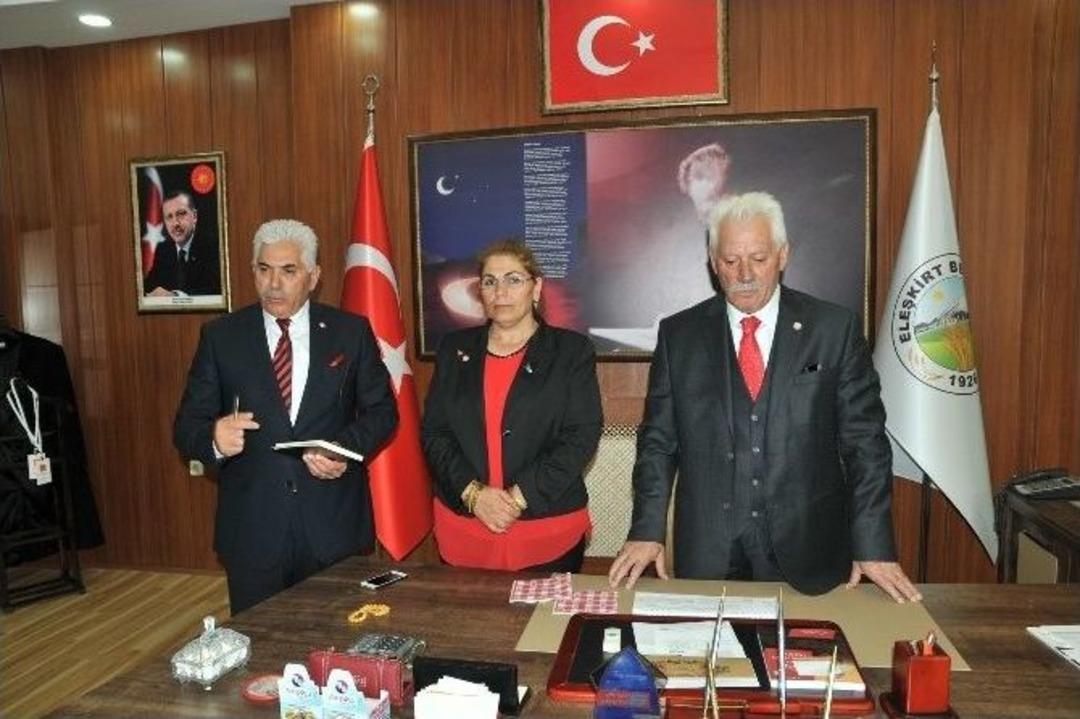 Sakarya Engelliler Derneğinden Eleşkirtli Engellilere Sevgi Eli